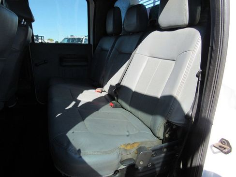 Used 2016 Ford F550 2WD Crew Cab Super Duty image 28