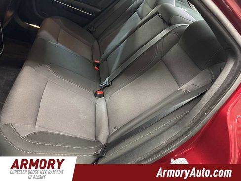 Used 2017 Dodge Charger SXT image 24