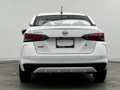 Used 2023 Nissan Versa S w/ Trunk Package image 6