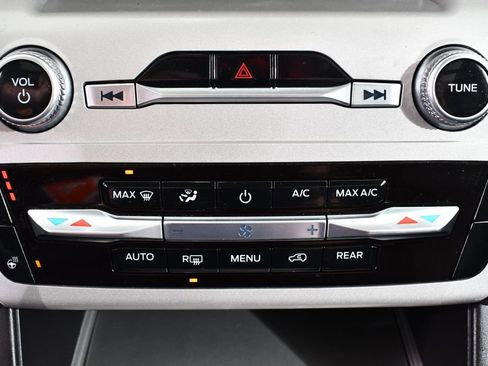 Used 2023 Ford Explorer XLT w/ Equipment Group 202A image 30