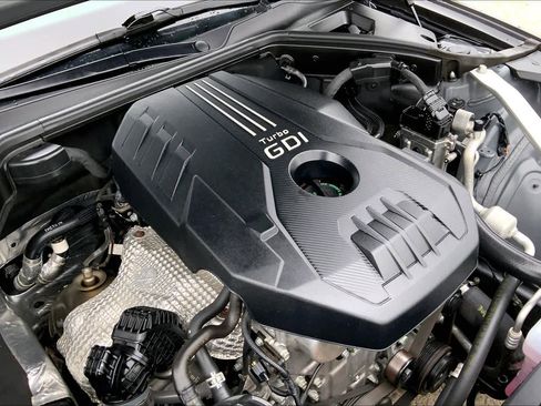 Used 2023 Genesis G70 2.0T w/ Sport Prestige Package RWD image 33
