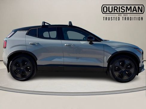New 2026 Volvo EX30 Cross Country Ultra w/ Protection Package Premier image 6