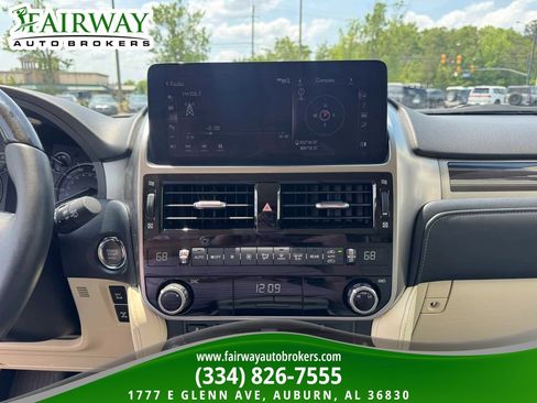 Used 2023 Lexus GX 460 Premium AWD/4WD image 22