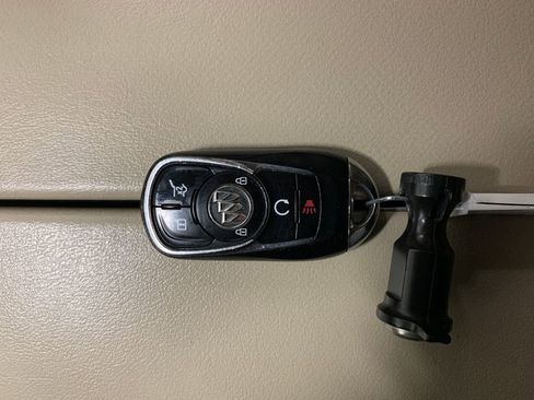 Used 2020 Buick Envision Preferred image 15