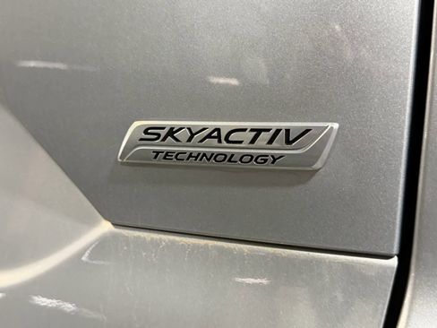 Used 2019 MAZDA CX-5 Touring image 18