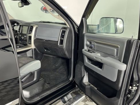 Used 2013 RAM 2500 Big Horn image 30