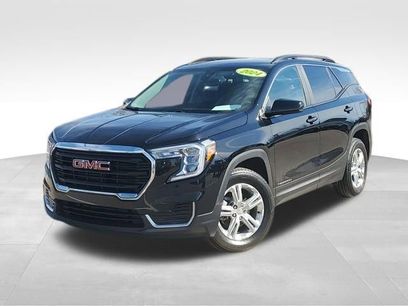 Used 2024 GMC Terrain SLE w/ Driver Convenience Package