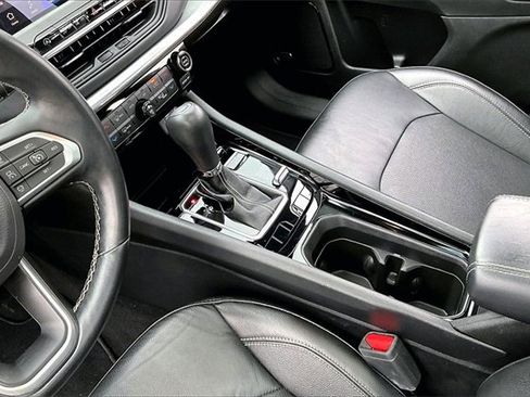 Used 2022 Jeep Compass High Altitude image 15