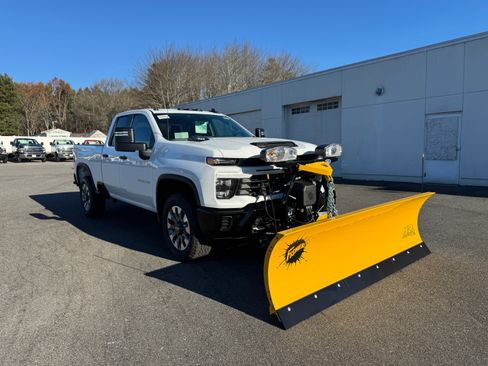 New 2026 Chevrolet Silverado 2500 Custom image 1