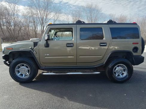 Used 2005 HUMMER H2 w/ Preferred Equipment Group image 5