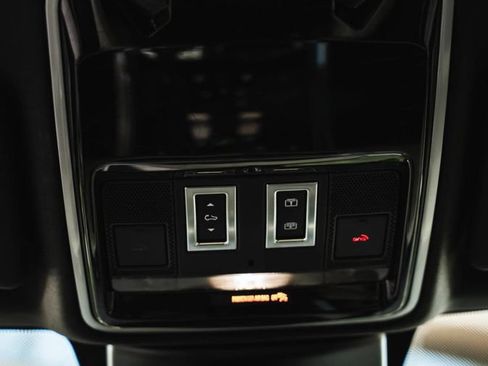 Used 2022 Land Rover Range Rover Sport HST AWD/4WD image 41