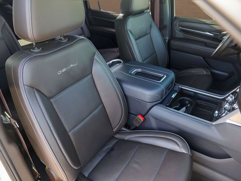 Used 2024 GMC Yukon XL Denali w/ Max Trailering Package AWD/4WD image 33