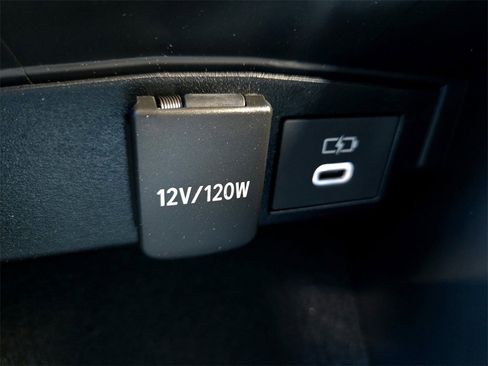 Used 2025 Toyota Corolla SE w/ SE Premium Package image 23