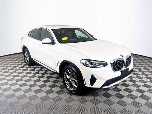 Used 2022 BMW X4 xDrive30i w/ Premium Package 2 image 3