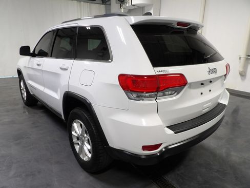 Used 2015 Jeep Grand Cherokee Laredo w/ Quick Order Package 23E AWD/4WD image 6
