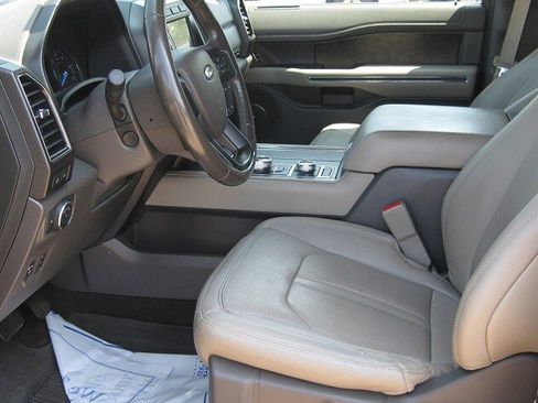 Used 2019 Ford Expedition Limited w/ Driver Assistance Package image 12