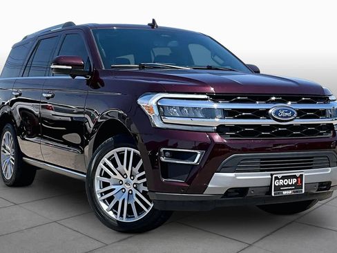 Used 2023 Ford Expedition Limited AWD/4WD image 3