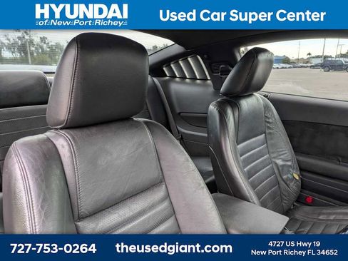 Used 2007 Ford Mustang GT Premium RWD image 6