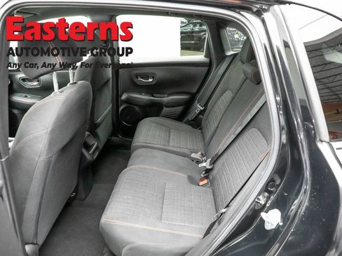 Used 2023 Honda HR-V Sport image 19