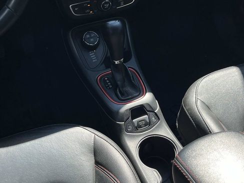 Used 2019 Jeep Compass Trailhawk image 14