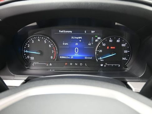 Used 2021 Ford Explorer XLT w/ Equipment Group 202A image 10