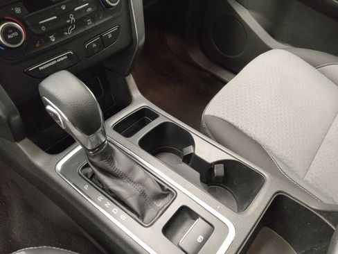 Used 2019 Ford Escape SE AWD/4WD image 26