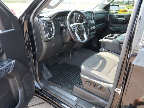 Used 2019 GMC Sierra 1500 Elevation w/ Elevation Value Package AWD/4WD image 13