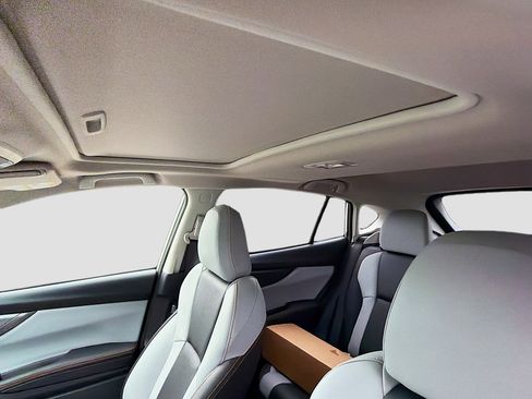 Certified 2023 Subaru Crosstrek 2.5i Limited w/ Moonroof Package image 25