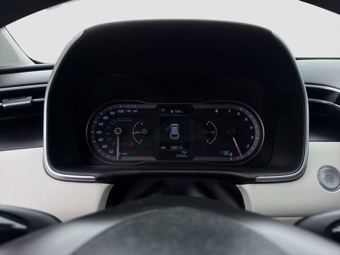 Used 2023 Hyundai Tucson SEL FWD image 11
