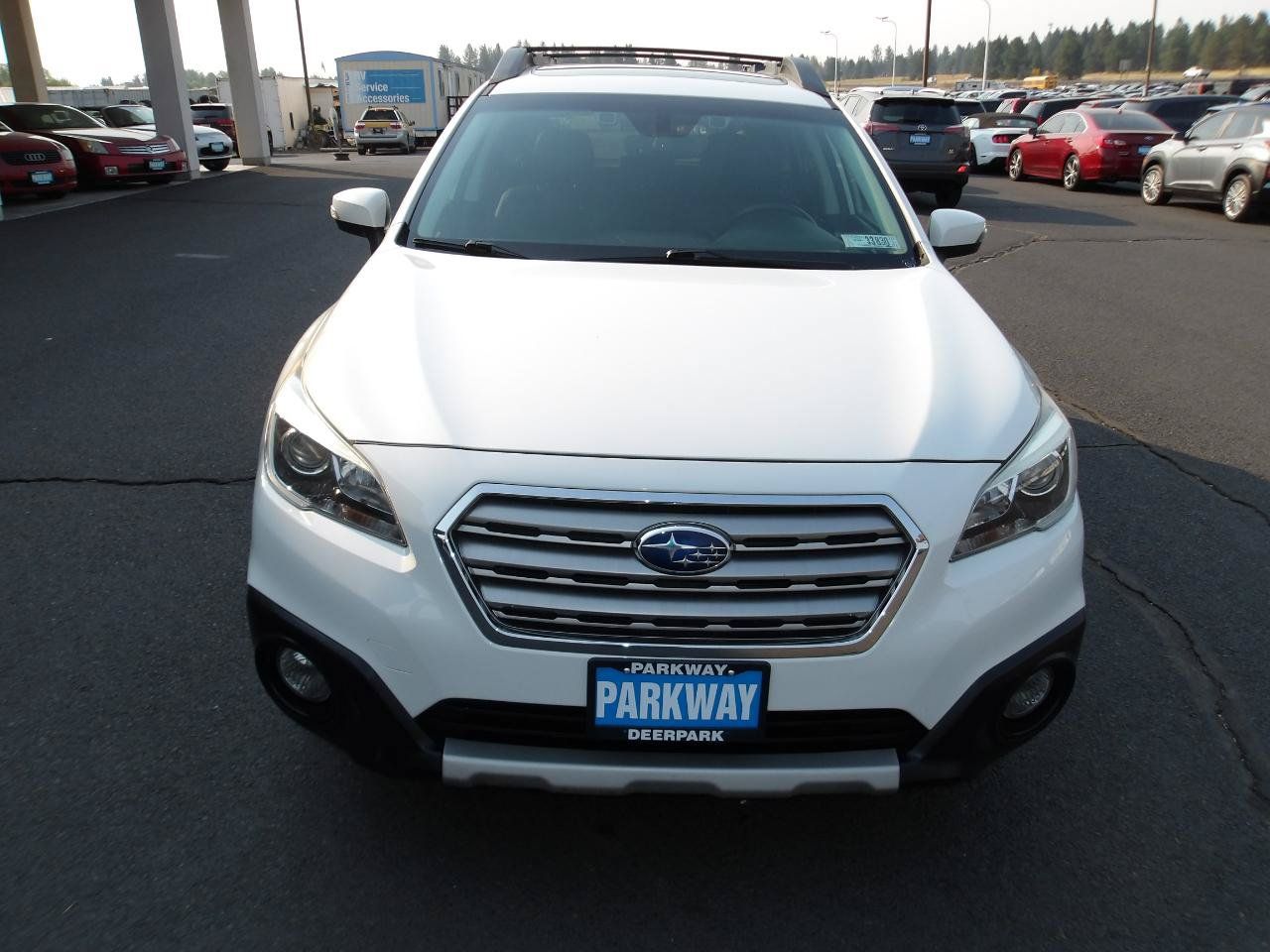 Used 2017 Subaru Outback 2.5i Limited AWD/4WD image 8