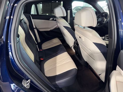 Used 2021 BMW X6 M50i w/ Executive Package AWD/4WD image 14