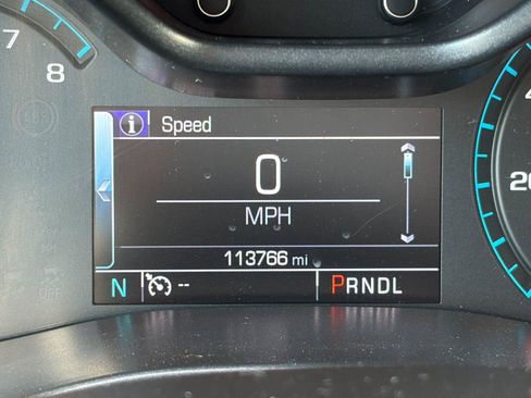 Used 2018 Chevrolet Colorado Z71 AWD/4WD image 12