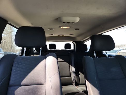 Certified 2019 Dodge Durango SXT image 19