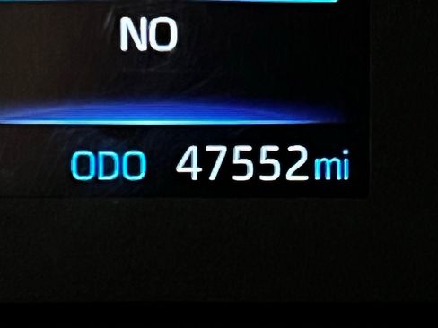 Certified 2024 Toyota Corolla Cross AWD Hybrid image 16