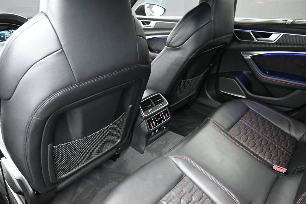Used 2021 Audi RS 6 AWD/4WD image 16