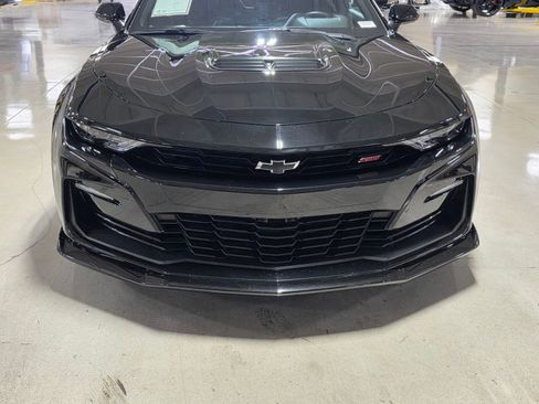 Used 2022 Chevrolet Camaro SS w/ Redline Edition RWD image 9