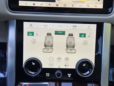 Used 2021 Land Rover Range Rover Westminster Edition image 19