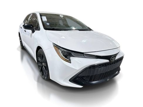 Used 2021 Toyota Corolla SE FWD image 2
