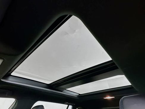 Used 2020 Toyota RAV4 XSE image 31