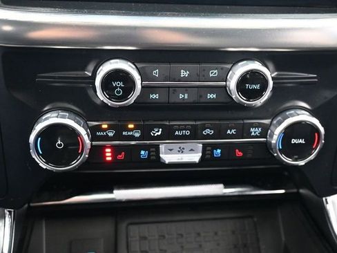 Used 2023 Ford F150 Lariat w/ Equipment Group 502A High image 23