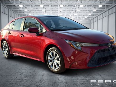 Used 2020 Toyota Corolla LE image 7