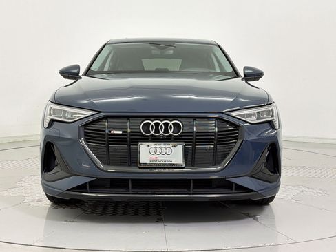 Used 2021 Audi e-tron Prestige w/ Prestige Package AWD/4WD image 6