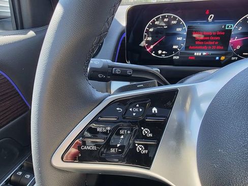 New 2026 Mercedes-Benz GLB 250 image 11