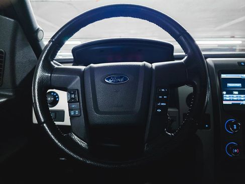 Used 2014 Ford F150 FX4 w/ Equipment Group 402A Luxury AWD/4WD image 23