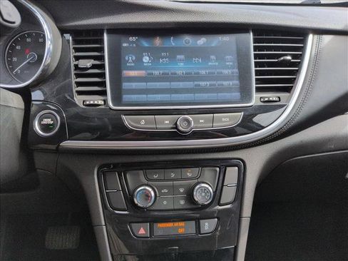 Used 2021 Buick Encore Preferred image 14