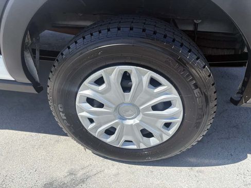 Used 2024 Ford Transit 350 XLT RWD image 13