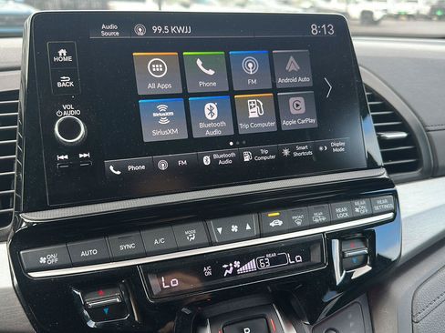 Used 2025 Honda Odyssey Sport-L image 16