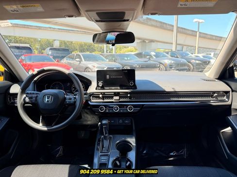 Used 2023 Honda Civic LX image 35