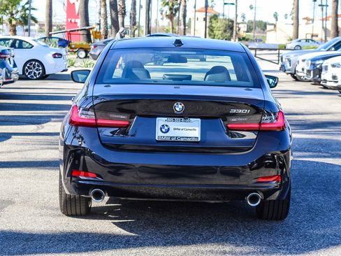 Certified 2025 BMW 330i Sedan w/ Convenience Package image 5