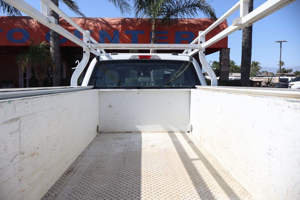 Used 2022 Ford F350 XL w/ Power Equipment Group RWD image 8